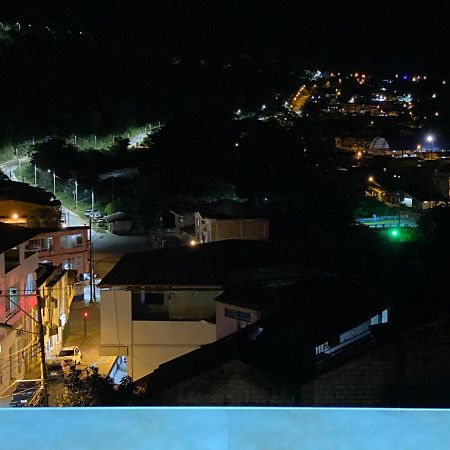 Hotel Wampushkar Zamora Dış mekan fotoğraf